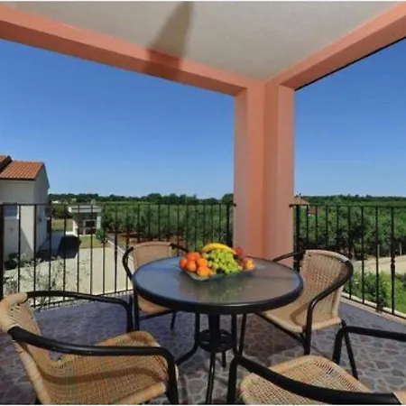 Tatil Evi Modern Holiday In Novigrad With Swimming Pool Novigrad Istria
